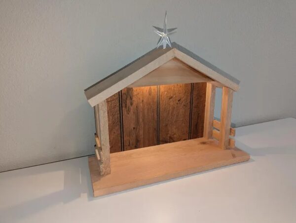 Rustic Wood Stable for Nativity Figures