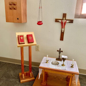 Model Altar